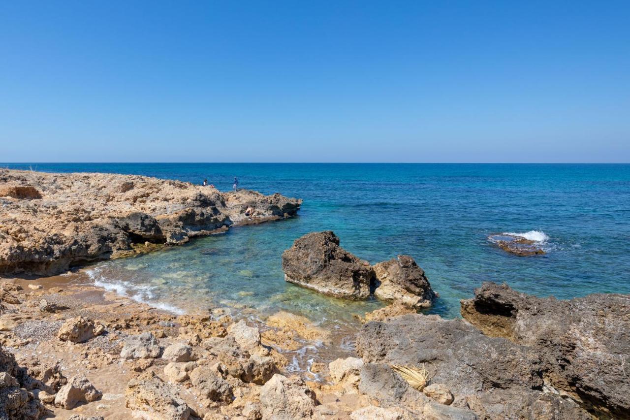 Diamond Kyparissia Suites Exteriör bild